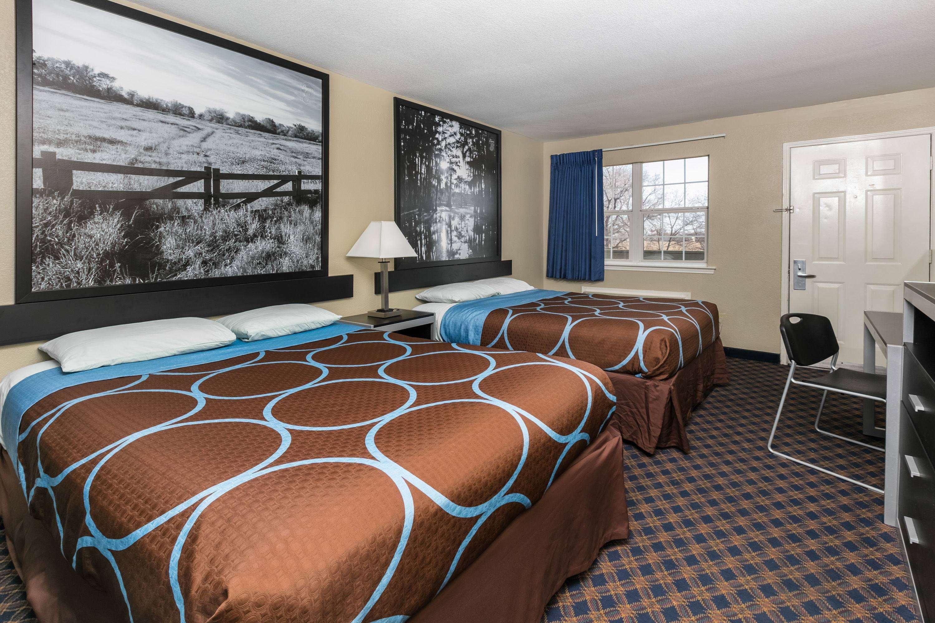 Super 8 By Wyndham Arlington Near At&T Stadium Экстерьер фото