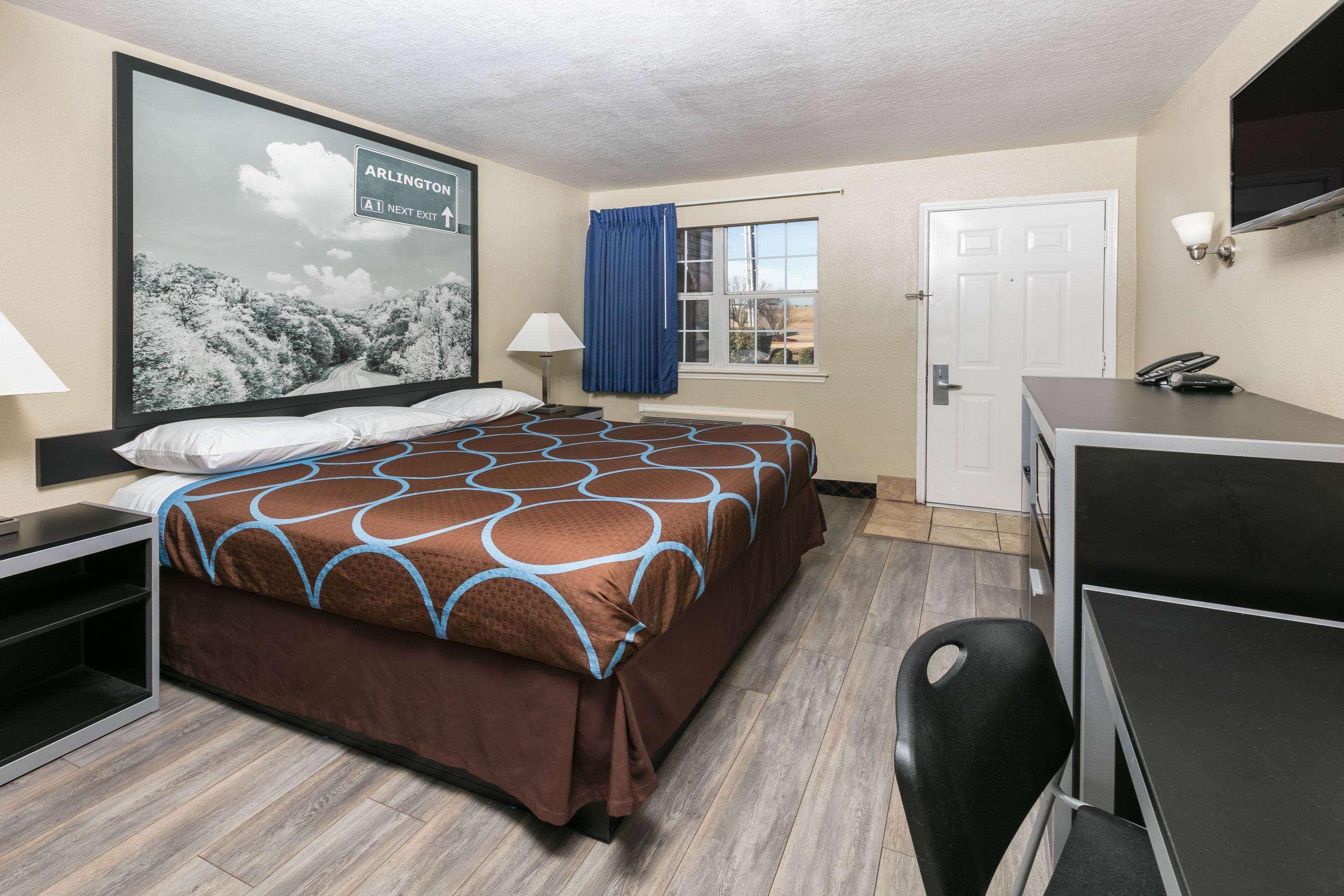 Super 8 By Wyndham Arlington Near At&T Stadium Экстерьер фото