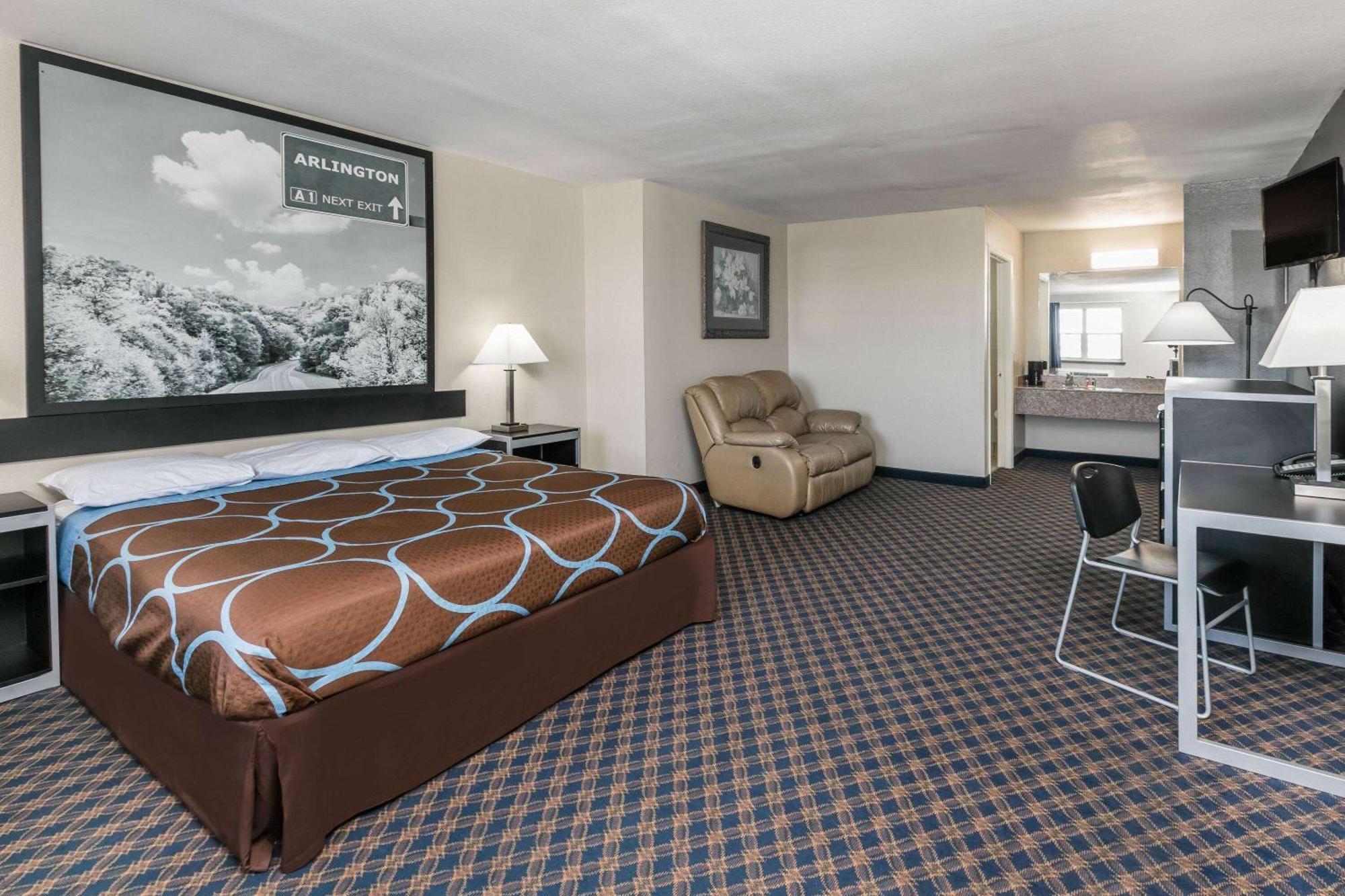 Super 8 By Wyndham Arlington Near At&T Stadium Экстерьер фото