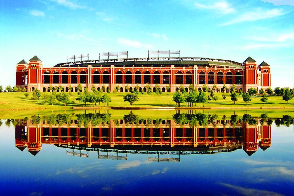 Super 8 By Wyndham Arlington Near At&T Stadium Экстерьер фото